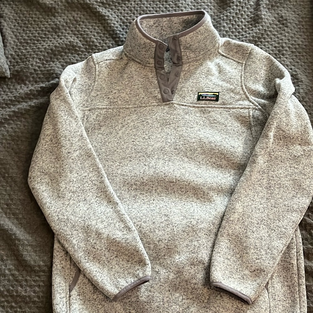 Womens LL Bean fleece pullover